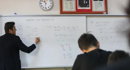 Milyonlarca öğretmen atama beklerken… Eğitimde dışarıdan hizmet satın alma!