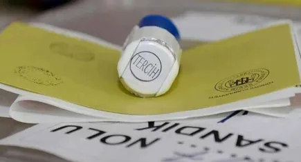 Seçim heyecanı sürüyor… Yeni anket sonuçları paylaşıldı!