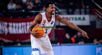 Pınar Karşıyakalı Errick McCollum haftanın en iyi beşine seçildi