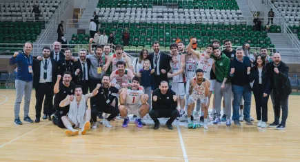 Bornova Belediyesi Karşıyaka, Erokspor deplasmanında