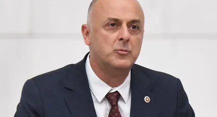 Prof. Dr. Ümit Özlale, Güzelyalı’da vatandaşla buluşacak