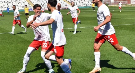 Kırmızı Şeytanlar, Afyonspor deplasmanında