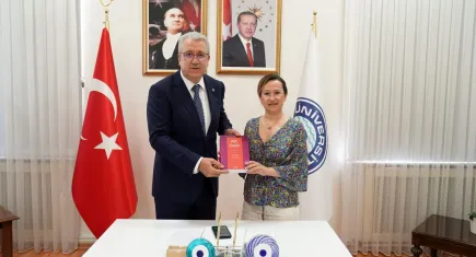 “Adli Ebelik” kitabı raflarda