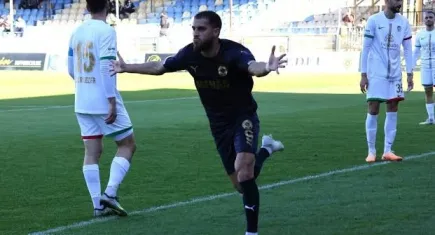 Menemen'de hedef 6'da 6