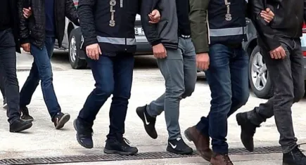 İstanbul'daki silahlı saldırı şüphelileri Romanya'da yakalandı