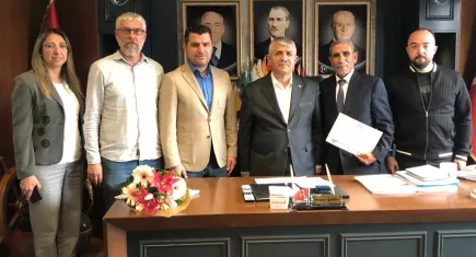 MHP İzmir’de meclis üyeleri göreve hazır