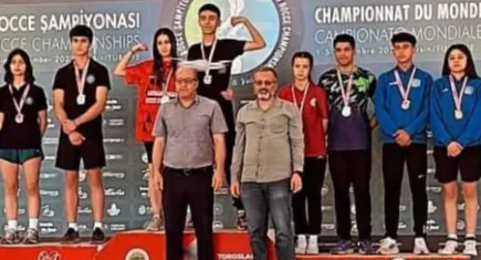 Karabağlar Belediyesi sporcularından, Mersin'de şampiyonluk zaferi