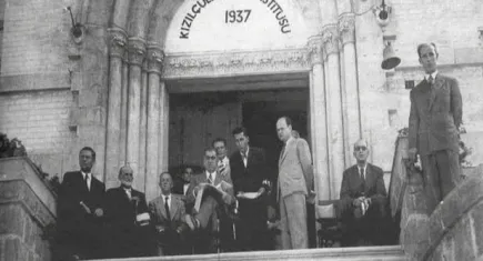 Köy Enstitüleri'nin 84’üncü yılı İzmir'de onurlandırılıyor