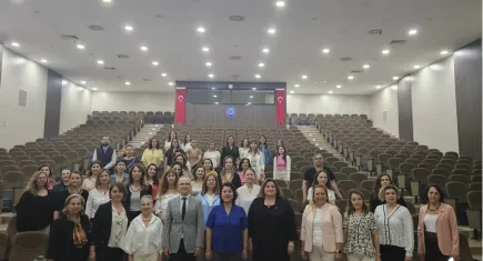 Hemşirelik Fakültesinde “Bilimsel Yayın Sürecinde Kolaylaştırıcılar” konuşuldu
