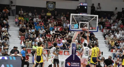 Aliağa Petkimspor çeyrek finalde elendi