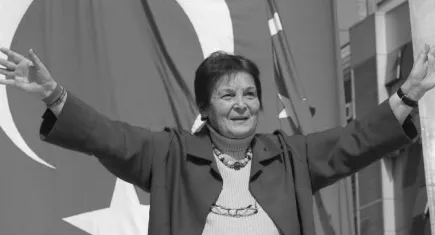 İzmirli başkanlar Prof. Dr.  Türkan Saylan’ı ölüm yıl dönümünde saygıyla andı