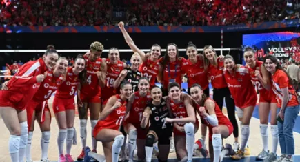 Filenin Sultanları Dominik'i geçti