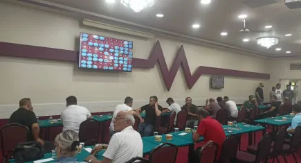 İzmir'de kumar baskını