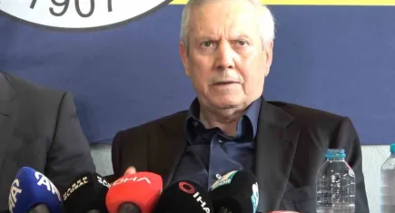 Aziz Yıldırım: Mourinho 7 milyon Euro’ya gelecekse çekilelim