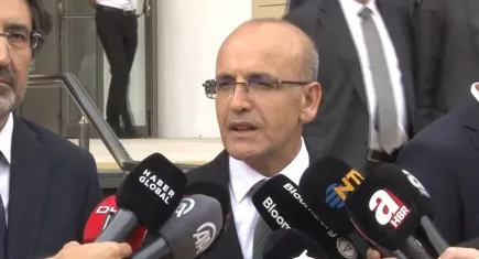 Bakan Şimşek: Borsa oyun alanı değil yatırım alanı