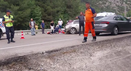 Burdur'da trafik kazası: 4 aylık bebek hayatını kaybetti