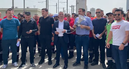 İzmir Metro çalışanları baskılara karşı sesini yükseltti