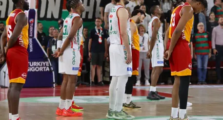 Pınar Karşıyaka, yarı final aşkına
