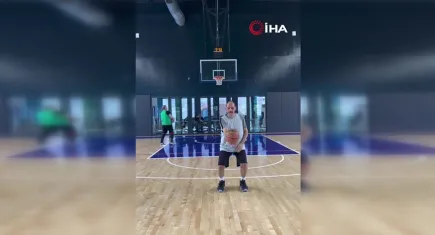 MİT Başkanı Kalın’dan üçlük basket atışı