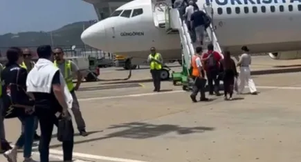 THY Alanya uçağına sis engeli