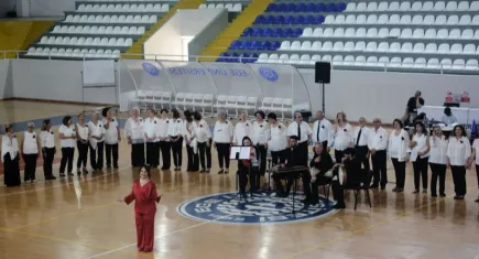 EÜ’de “3.Yaş Üniversiteleri 1. Spor Şenliği” başladı