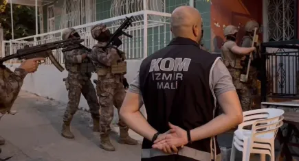 İzmir haber: Tefeci operasyonunda 19 şüpheliye tutuklama