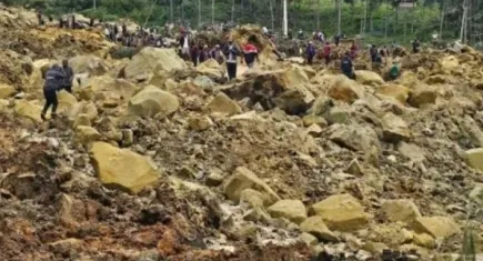 Papua Yeni Gine facia: 300 kişi toprak altında!