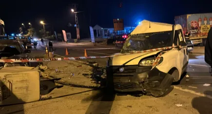 İstanbul’da feci kaza: İki araç birbirine girdi, 1 kişi öldü