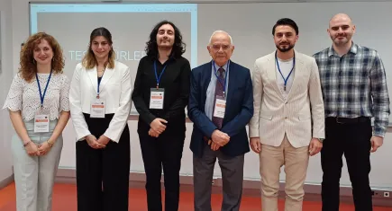 İzmir Ekonomi Üniversitesi’nde Siyasi Bilimler konferansı düzenlendi