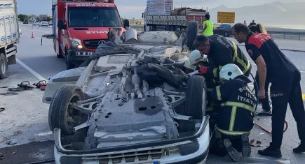 Burdur'da feci kaza: 3 ölü, 2 yaralı