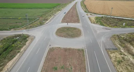Hatay’da tehlikeli kavşak vatandaşları çileden çıkardı: Acil çözüm bekleniyor