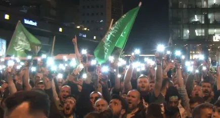 Binlerce vatandaş, İstanbul’daki İsrail Başkonsolosluğu önünde eylem yaptı!
