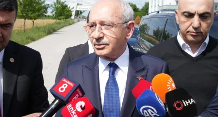 Kılıçdaroğlu: Demirtaş'ın dışarıda olması sivil siyasete yol açardı