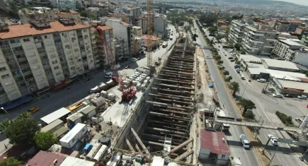 Buca Metrosu’nda çalışmalar son gaz devam ediyor