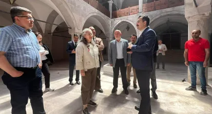 Ara Güler adına memleketinde sergi alanı oluşturulacak