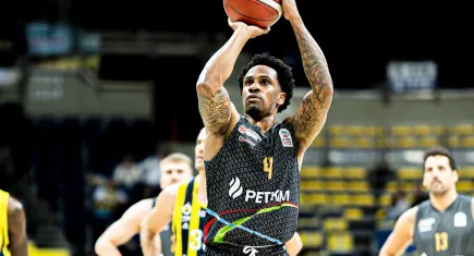 David Efianayi, Petkimspor'dan ayrılıyor