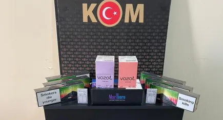 Kuşadası’nda kaçak ve elektronik sigara operasyonu
