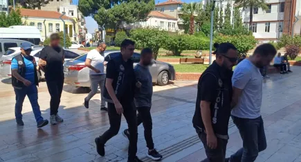 Valize gizlenen 5 kilo uyuşturucu hassas burundan kaçamadı