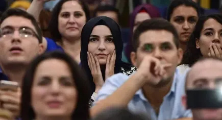 Resmi Gazete’de yayımlandı: Bakanlıklarda ve Büyükelçilikte önemli görev değişiklikleri