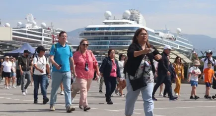 İzmir’e gelen turist sayısında artış yaşanıyor