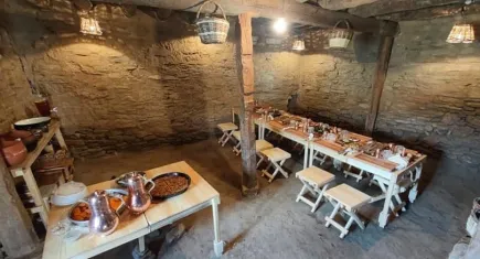 Köy evi lüks restorana dönüştü