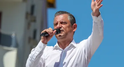 Özgür Özel: Çayı niye tweet atarak fiyat açıklıyorsunuz? 