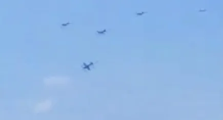 Portekiz’de gösteri uçuşu sırasında iki uçak havada çarpıştı