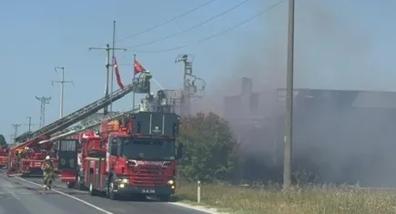 Silivri'de fabrikada korkutan yangın!