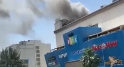 İzmir haber: AVM'de yangın çıktı!