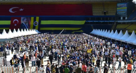 Fenerbahçe’de başkanlık yarışı: Listeler netleşti! Ali Koç mu? Aziz Yıldırım mı? 