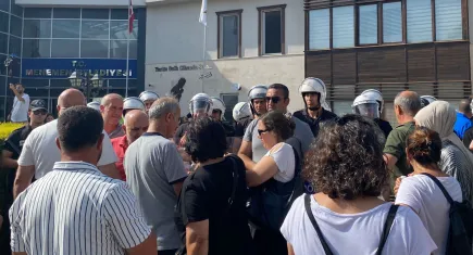 Menemen Belediyesi'nde çıkarılan işçilerden şeffaf süreç talebi