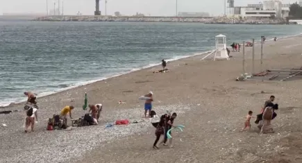 Antalya’da 38 dereceli gök gürültülü sağanak yağış