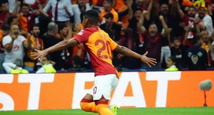 Şampiyonlar Ligi'nde Kopenhag'a attığı gol sezonun golü seçildi
