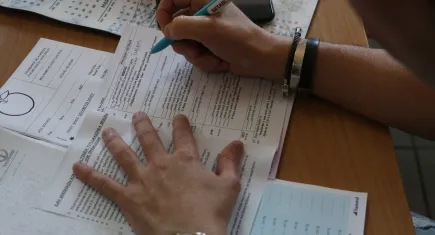 Yaz aylarında yağlı ve baharatlı beslenmek mide sorunlarını tetikleyebilir